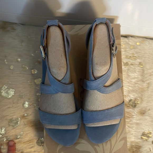 New - Sofft - Innis Women's Wedge Shoes - Blue Suede - Size 6M - Picture 6 of 8